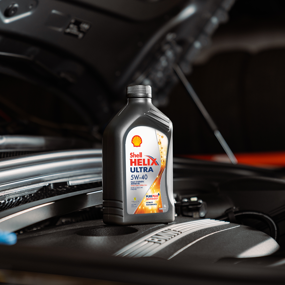 Моторна олива Shell Helix Ultra 5W-40